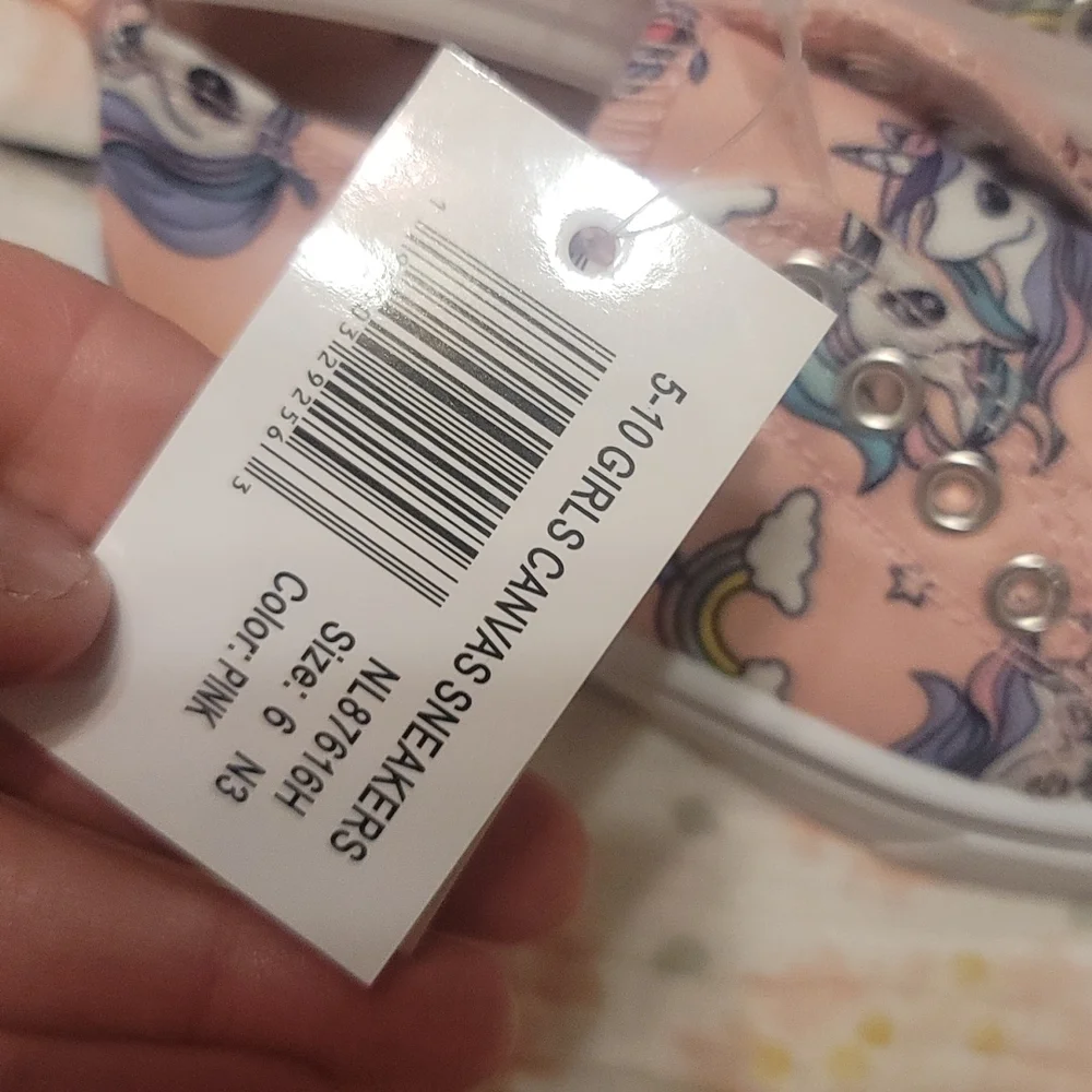 NANETTE LEPORE GIRLS PINK CANVAS UNICORN SNEAKERS: NWT: SZ 6